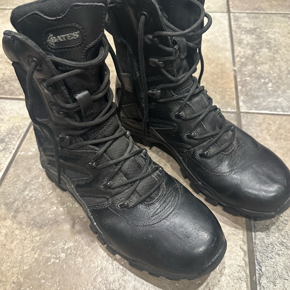 Bates Men's Black Tactical Boots